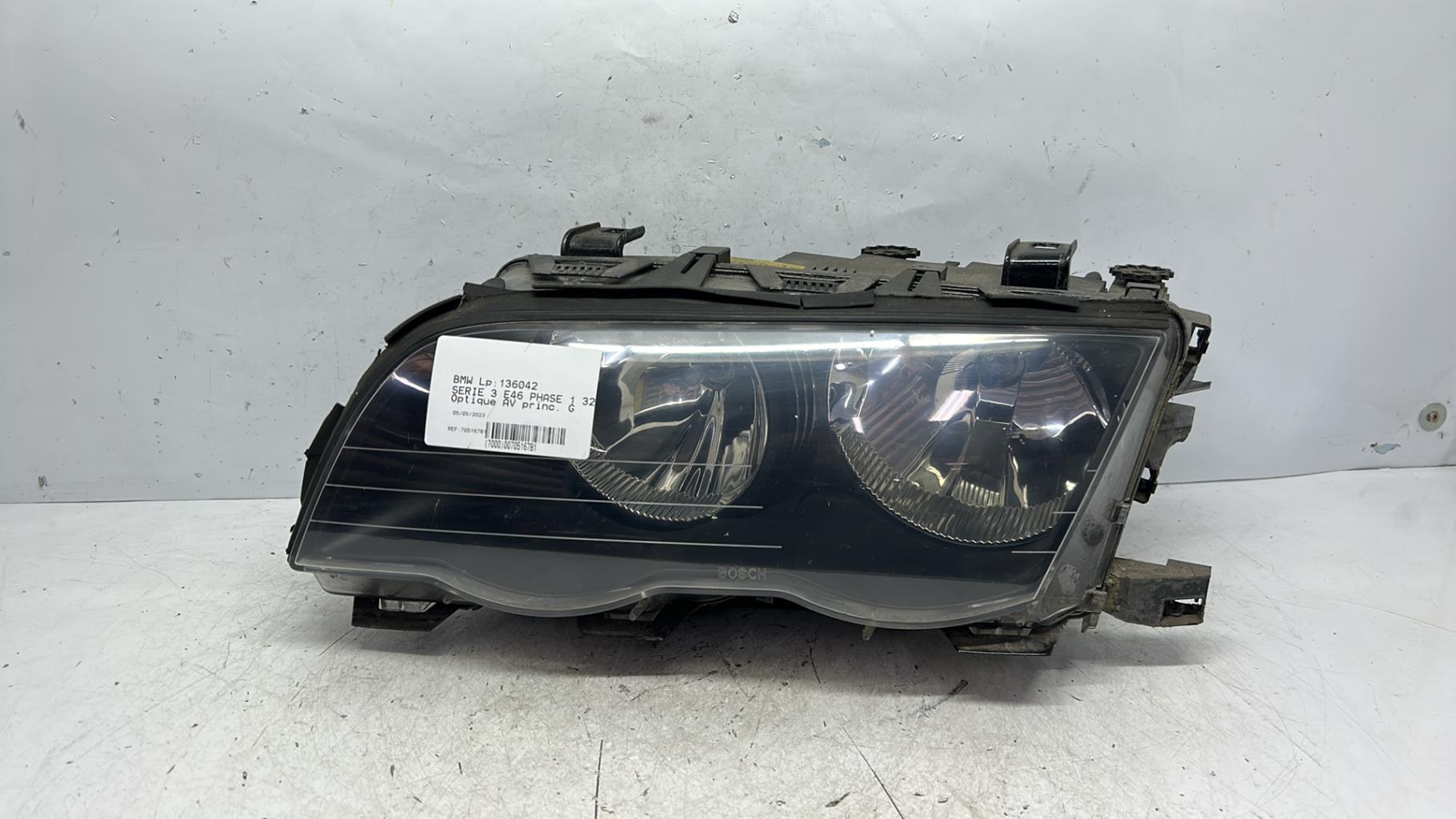 Optique avant principal gauche (feux)(phare) bmw serie 3 e46 phase 1