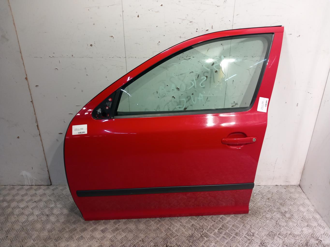 Porte avant gauche skoda octavia 2 phase 1