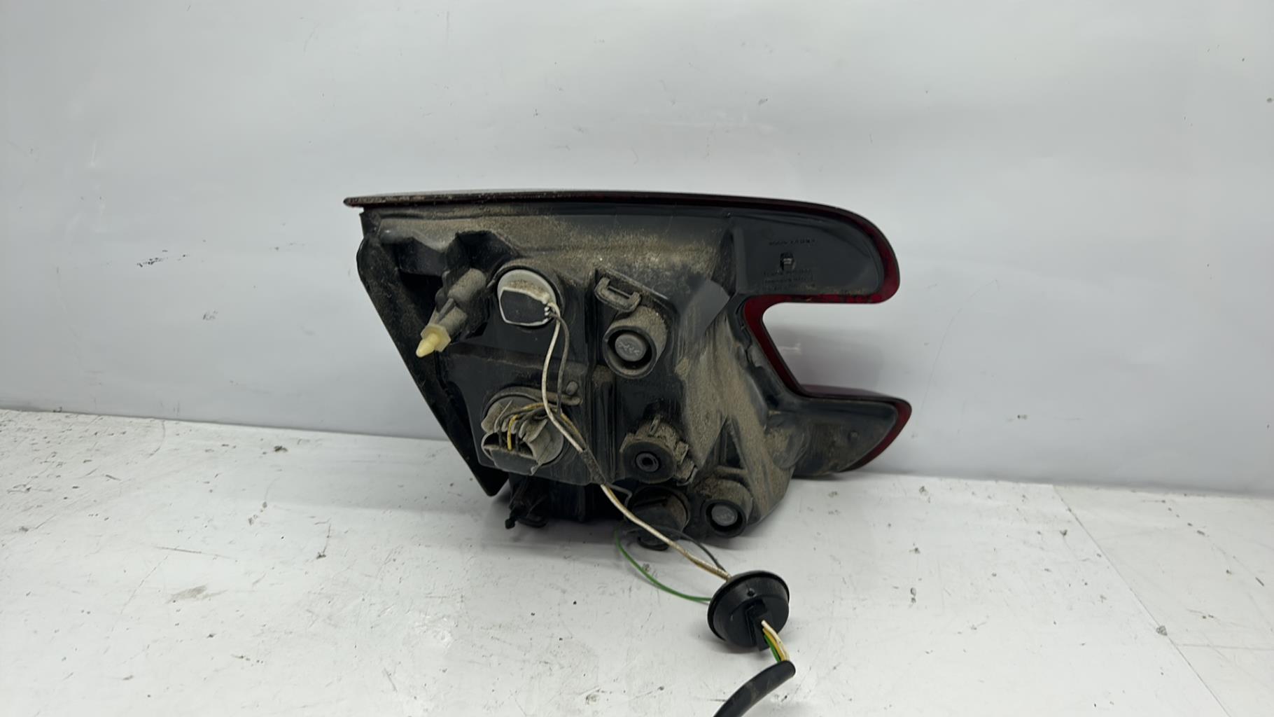 Feu arriere secondaire droit (feux) renault megane 3 phase 3 break