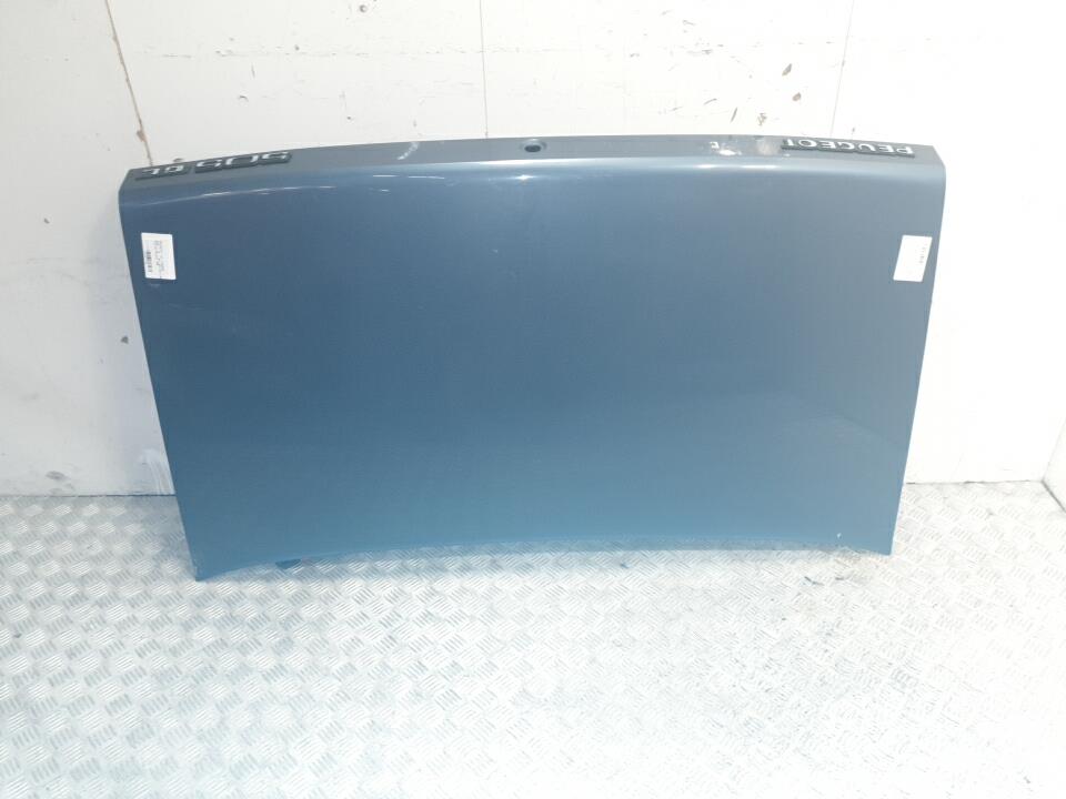 Malle/Hayon arriere peugeot 505