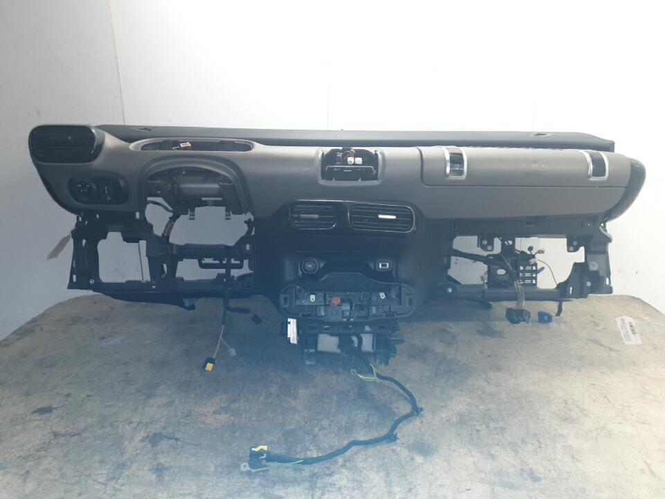 Planche de bord complete citroen c4 cactus