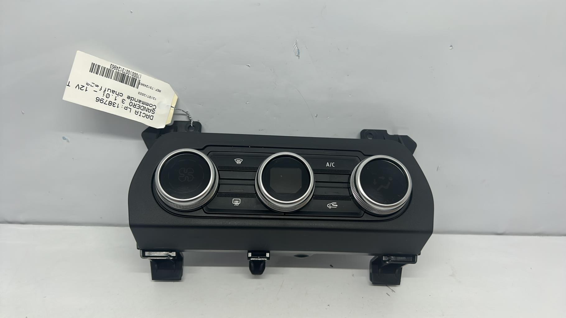 Commande chauffage dacia sandero 3
