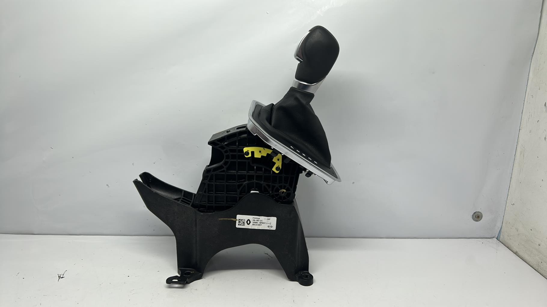 Levier de vitesses renault clio 5