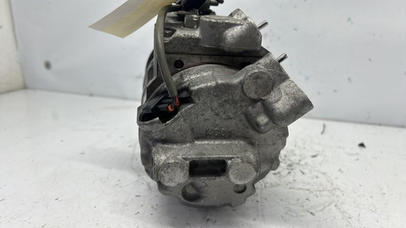 Compresseur clim bmw serie 1 e81