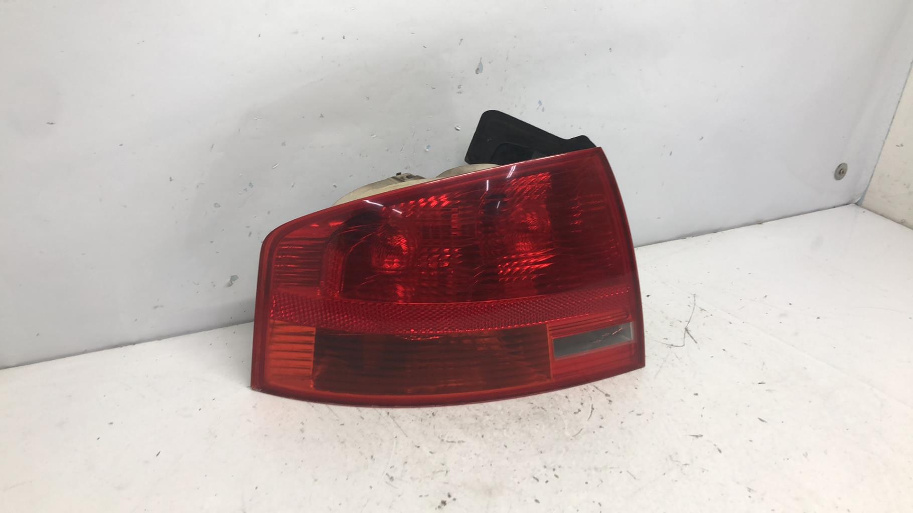 Feu arriere principal gauche (feux) audi a4 2 phase 1