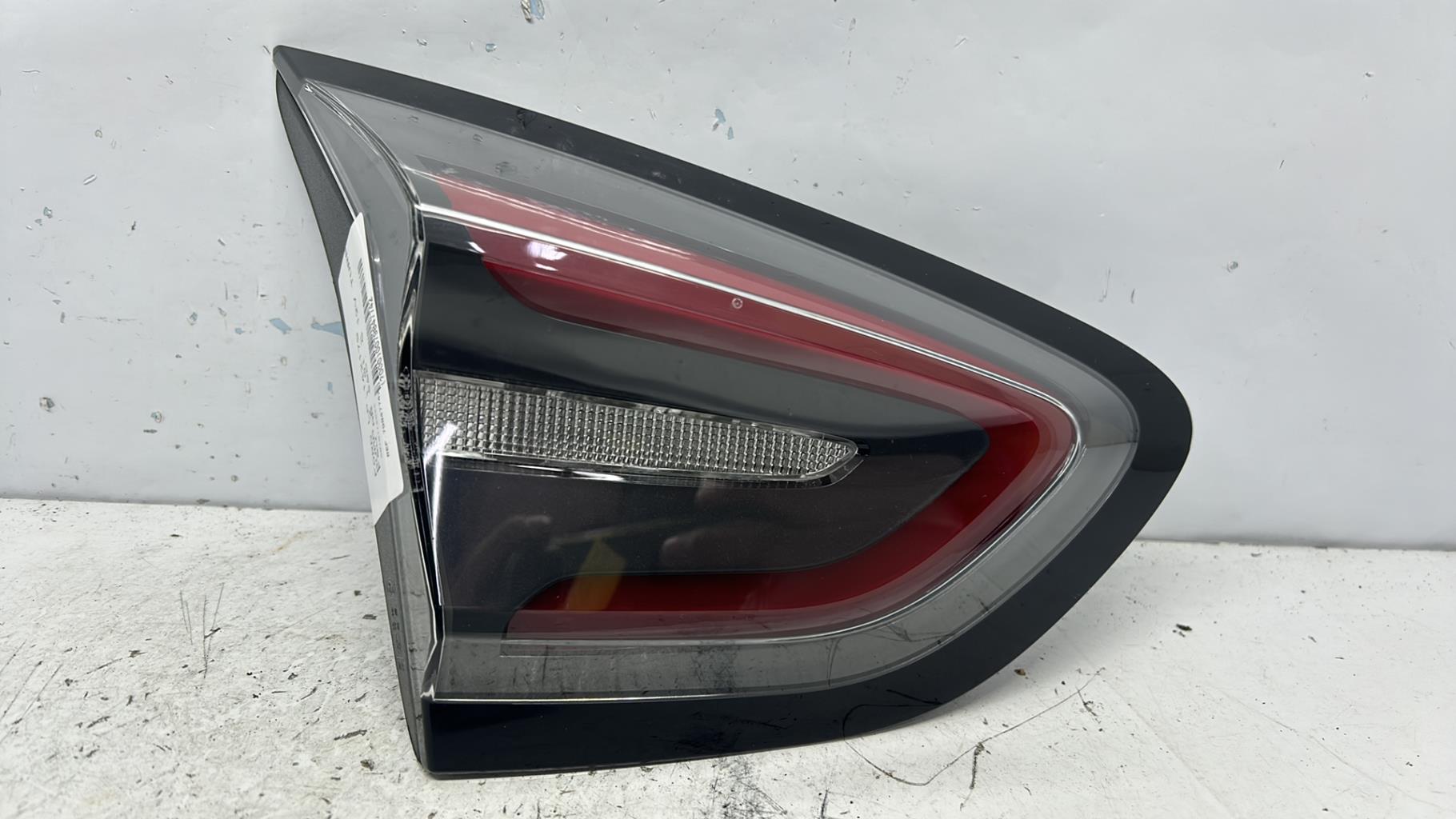 Feu arriere secondaire gauche (feux) ford puma 2