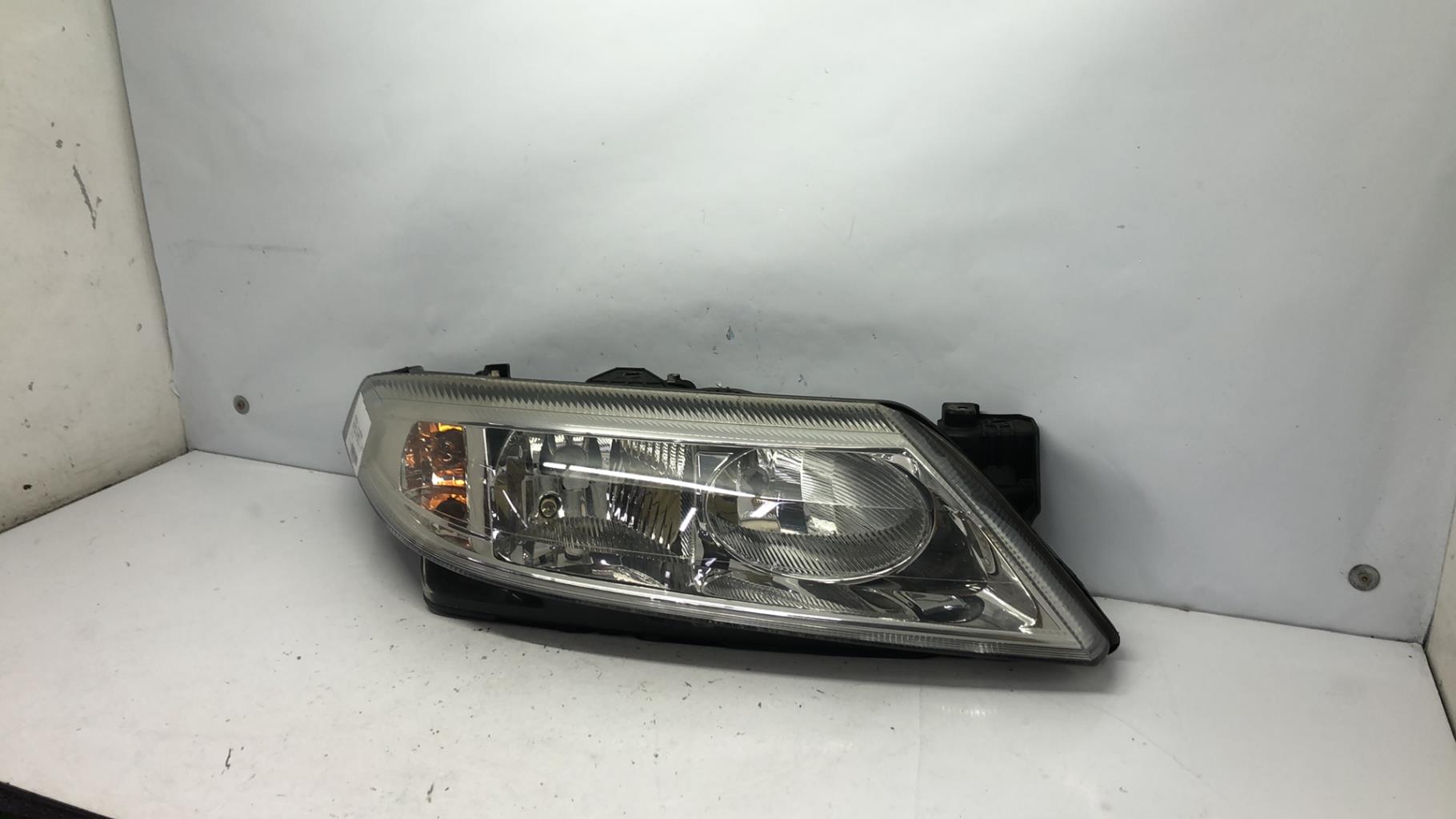 Optique avant principal droit (feux)(phare) renault laguna 2 phase 1