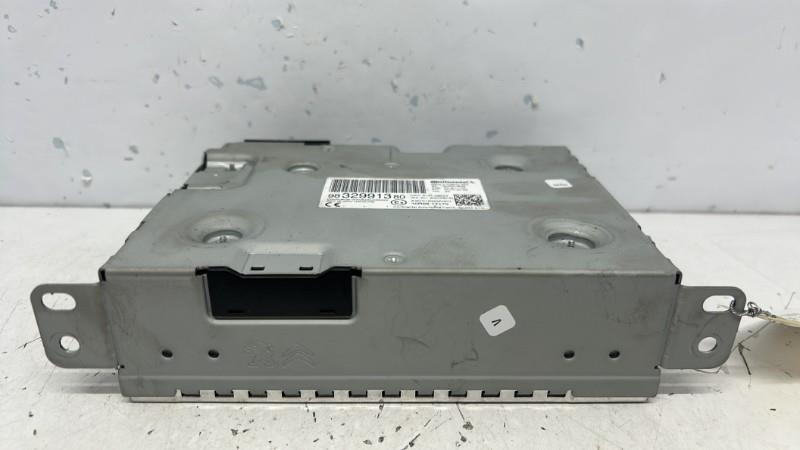 Ecran GPS peugeot 208 2