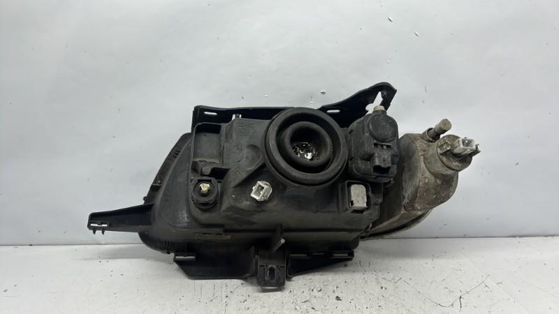 Optique avant principal droit (feux)(phare) citroen saxo phase 1