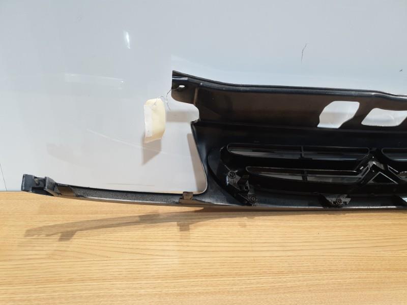 Calandre citroen saxo phase 1