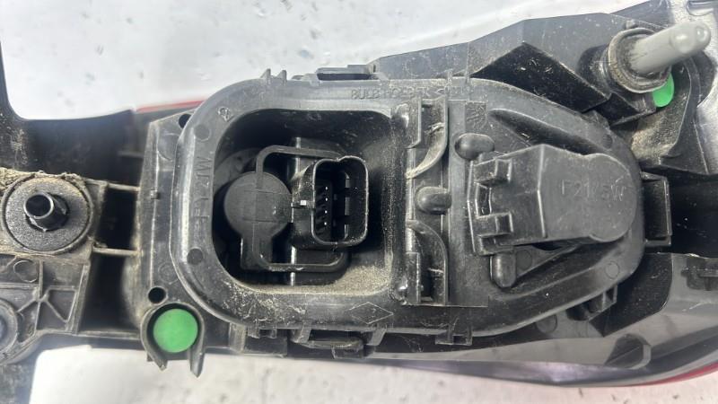 Feu arriere principal gauche (feux) renault clio 4 phase 1