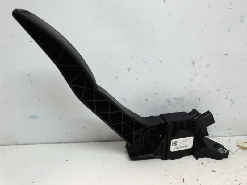 Potentiometre de pedale de gaz d'accelerateur ford fiesta 7 phase 1