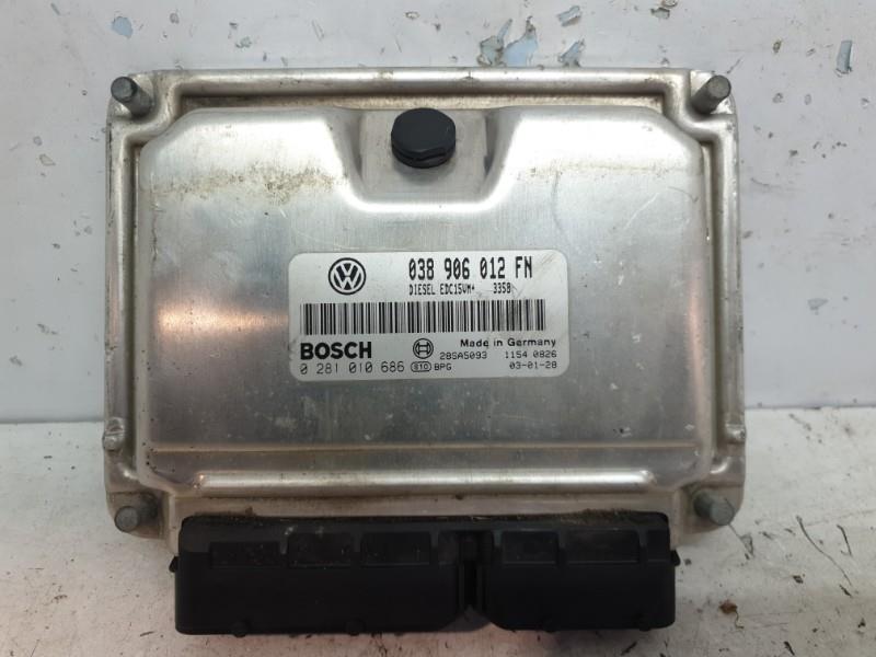Calculateur moteur seat toledo 2