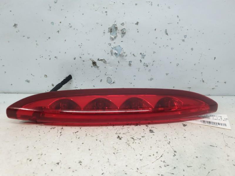 Feu arriere stop central peugeot 208 1 phase 1