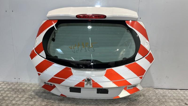 Malle/Hayon arriere peugeot 208 1 phase 2