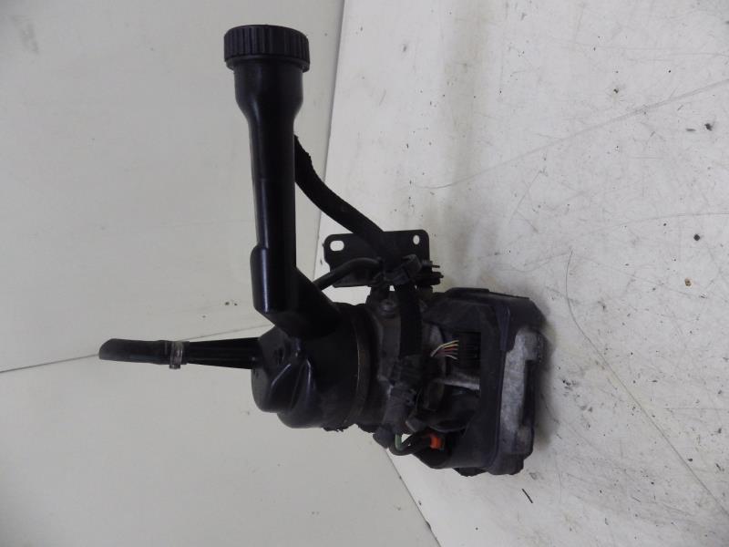 Pompe de direction PEUGEOT 308 1 SW PHASE 1 BREAK Diesel - 1