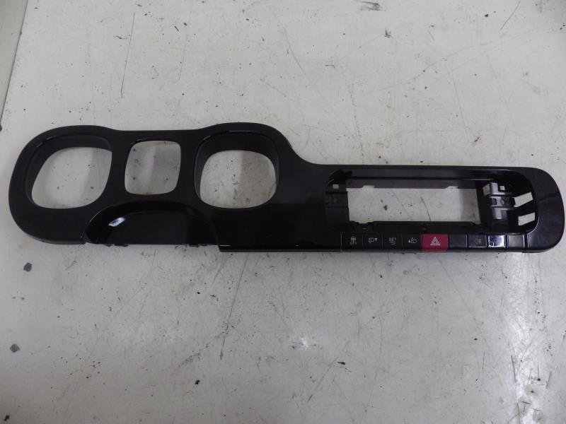 Facade autoradio FIAT PANDA 3 PHASE 1 Essence - 1