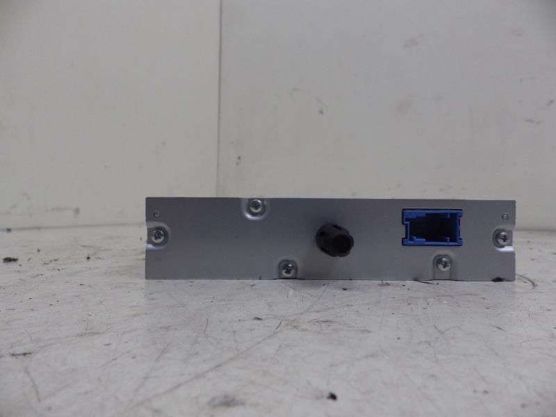 Chargeur CD PEUGEOT 308 2 SW PHASE 1 BREAK Essence - 1