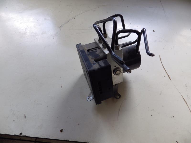Bloc ABS (freins anti-blocage) BMW SERIE 1 E87 PHASE 2 Diesel - 1
