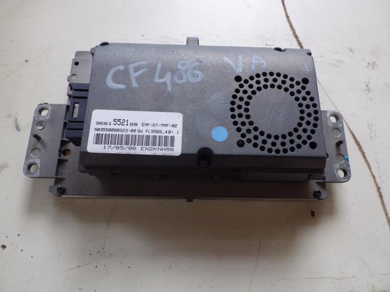 Ecran GPS CITROEN C4 1 PHASE 1 Essence - 1