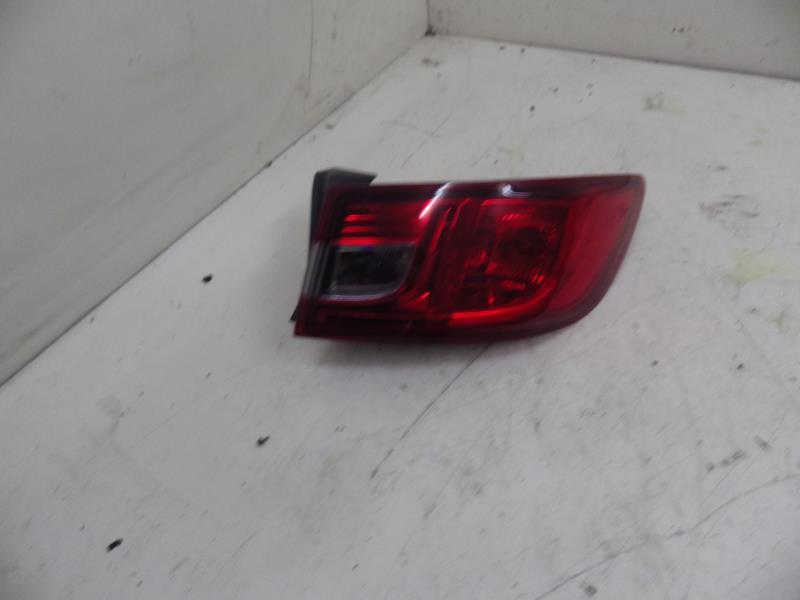 Feu arriere principal droit (feux) RENAULT CLIO 4 PHASE 1 Essence - 1