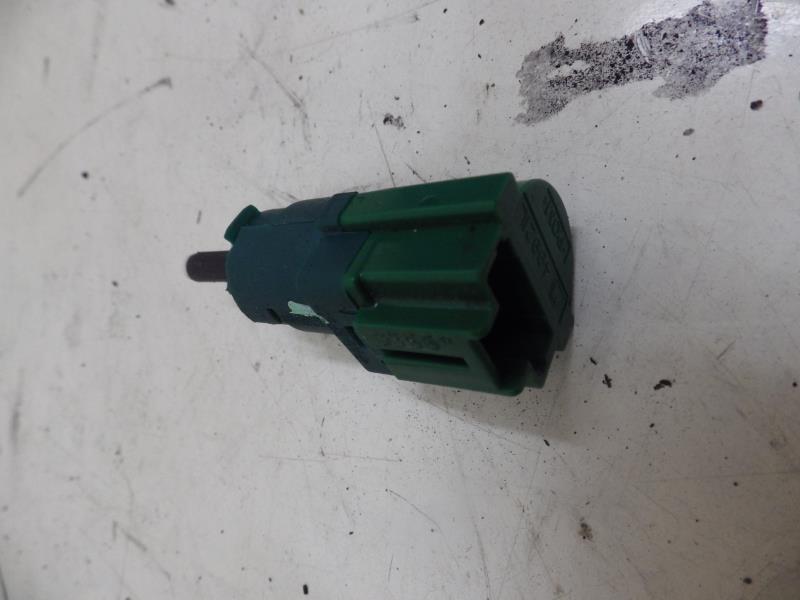 Contacteur feu stop CITROEN C3 2 PHASE 2 Diesel - 1