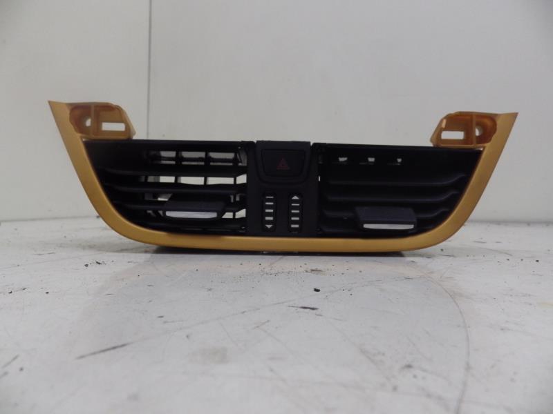 Bouton de warning FORD FIESTA 7 PHASE 1 Essence - 1