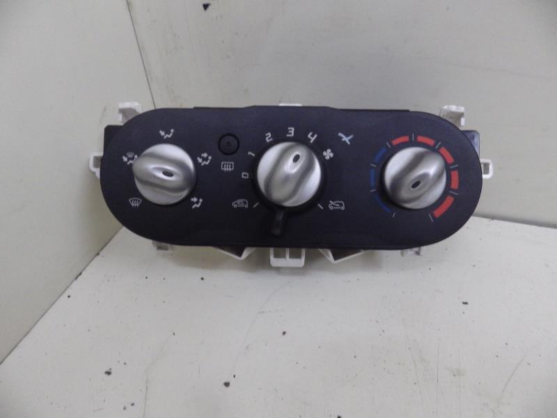 Commande chauffage RENAULT TWINGO 2 PHASE 1 Essence - 1