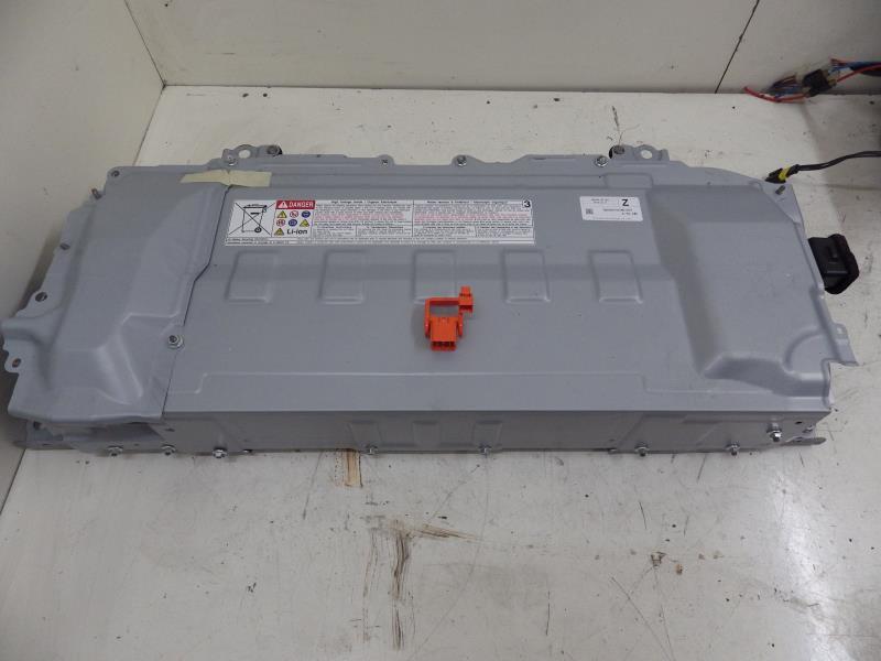 Batterie TOYOTA COROLLA E21 Essence/Hybride - 1