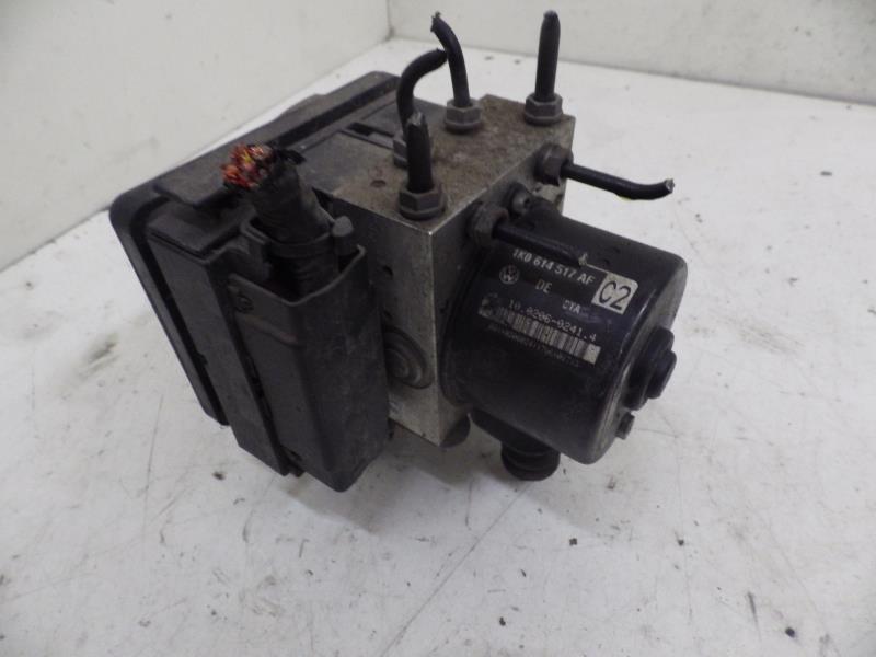 Bloc ABS (freins anti-blocage) AUDI A3 2 PHASE 1 Diesel - 1