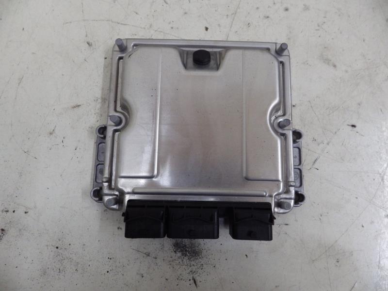 Calculateur CITROEN C5 1 PHASE 1 BREAK Diesel - 1