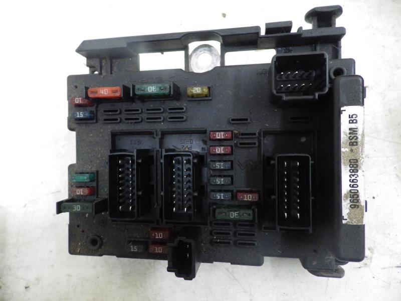 Boitier servitude moteur (BSM) PEUGEOT 307 PHASE 1 CABRIOLET Essence - 1