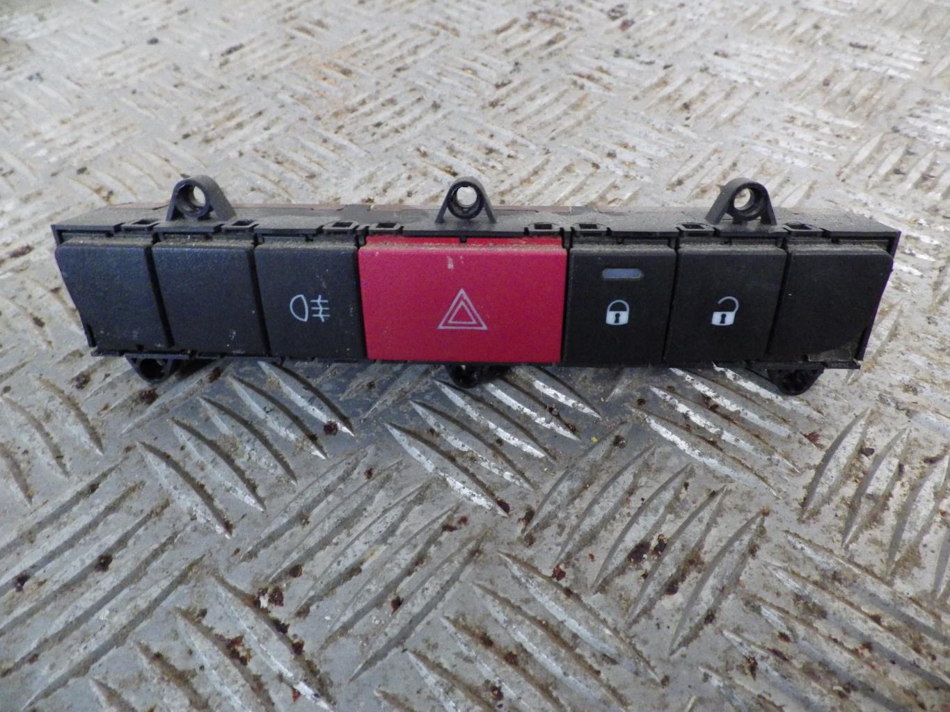 Bouton/Interrupteur PEUGEOT BOXER 3 PHASE 1 Diesel - 1
