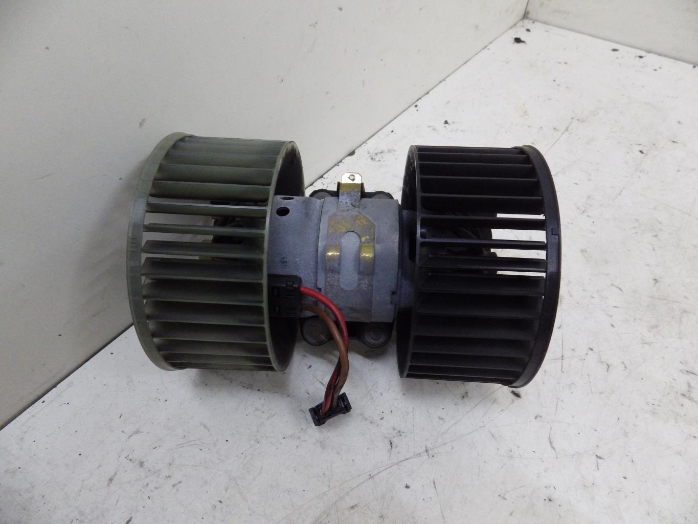 Pulseur d'air BMW SERIE 3 E46 COUPE PHASE 1 Essence - 1
