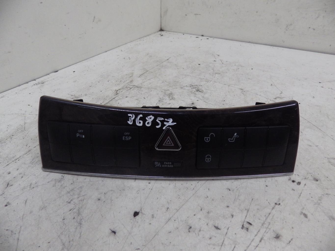 Bouton de warning MERCEDES CLASSE CLK 209 COUPE Diesel - 1