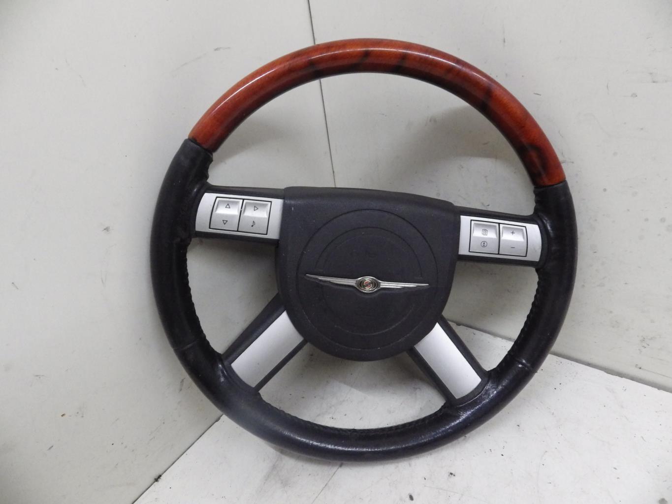 Volant CHRYSLER 300C PHASE 1 BREAK Diesel - 1