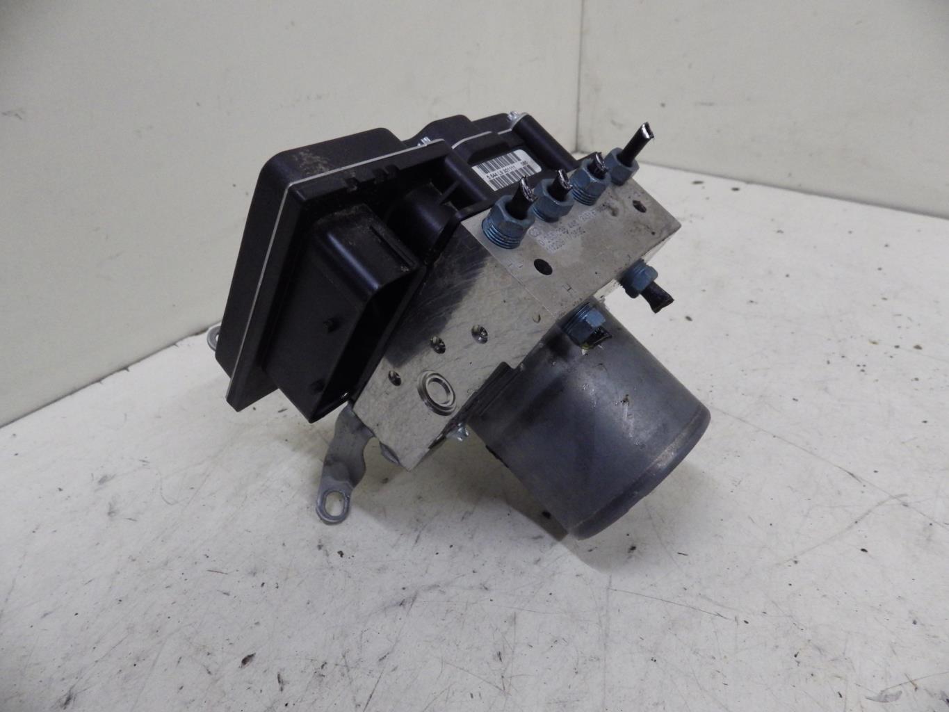 Bloc ABS (freins anti-blocage) BMW X1 E84 PHASE 1 Diesel - 1