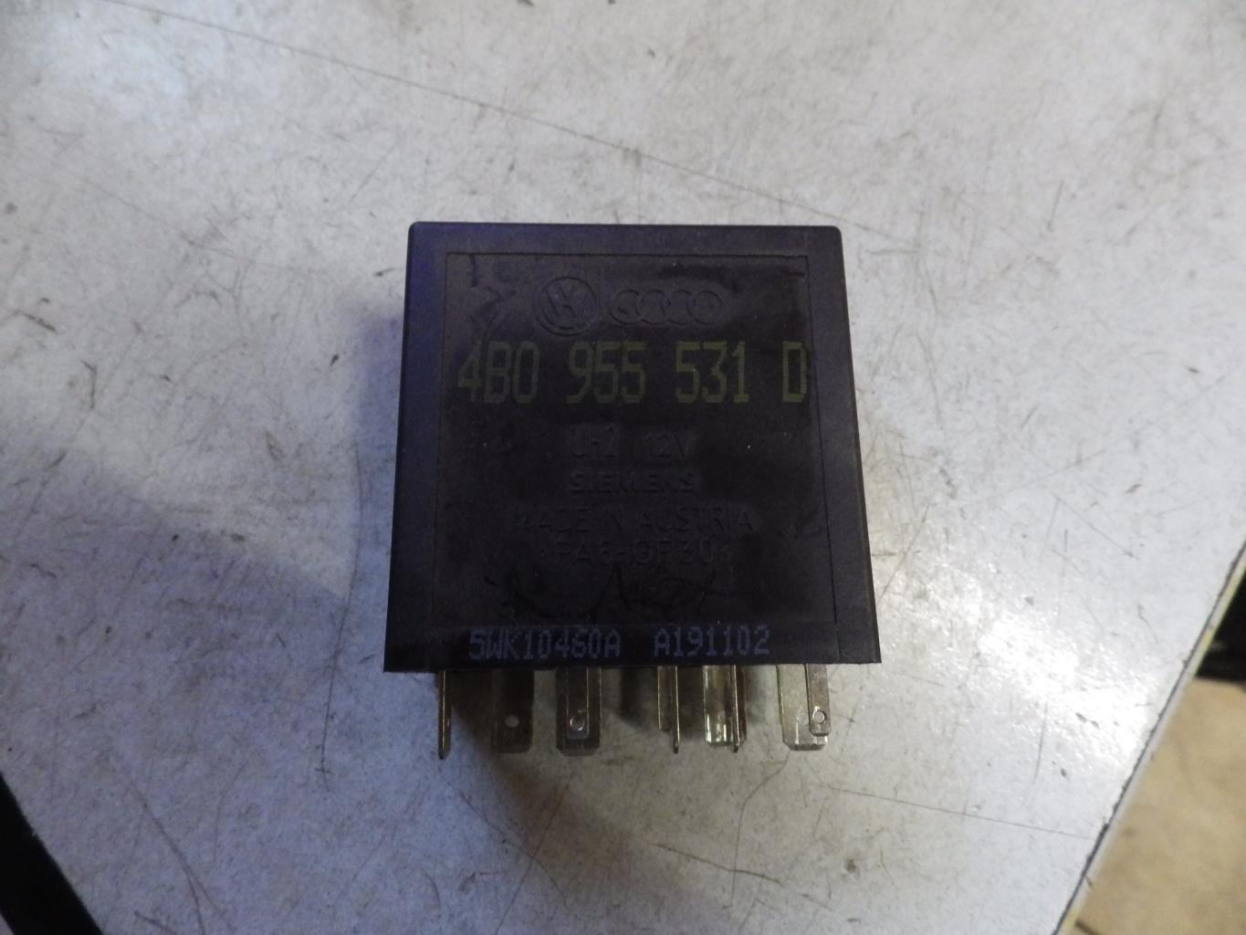 Relais electrique AUDI A3 1 PHASE 2 Diesel - 1