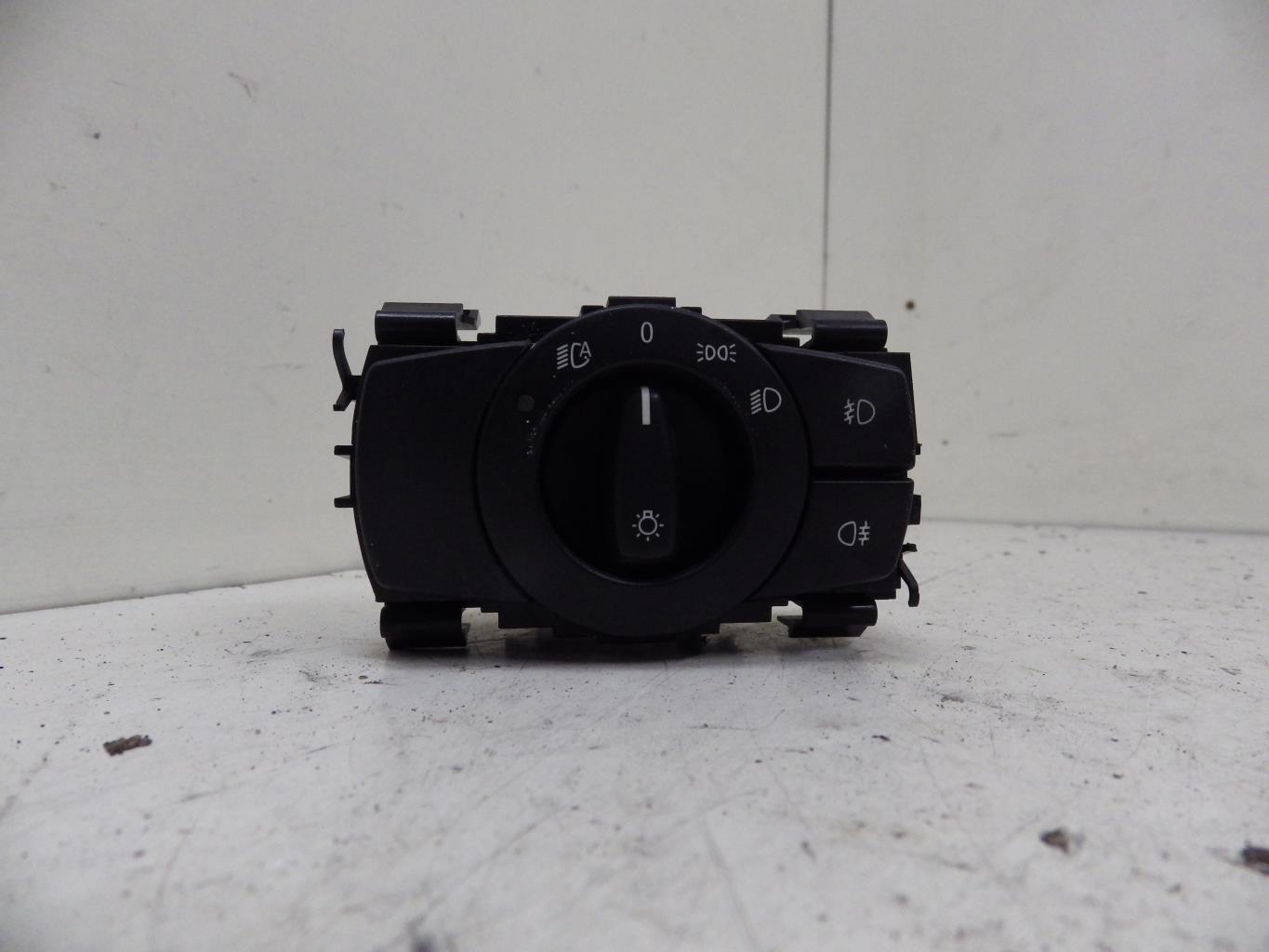 Commande de phare BMW X1 E84 PHASE 1 Diesel - 1