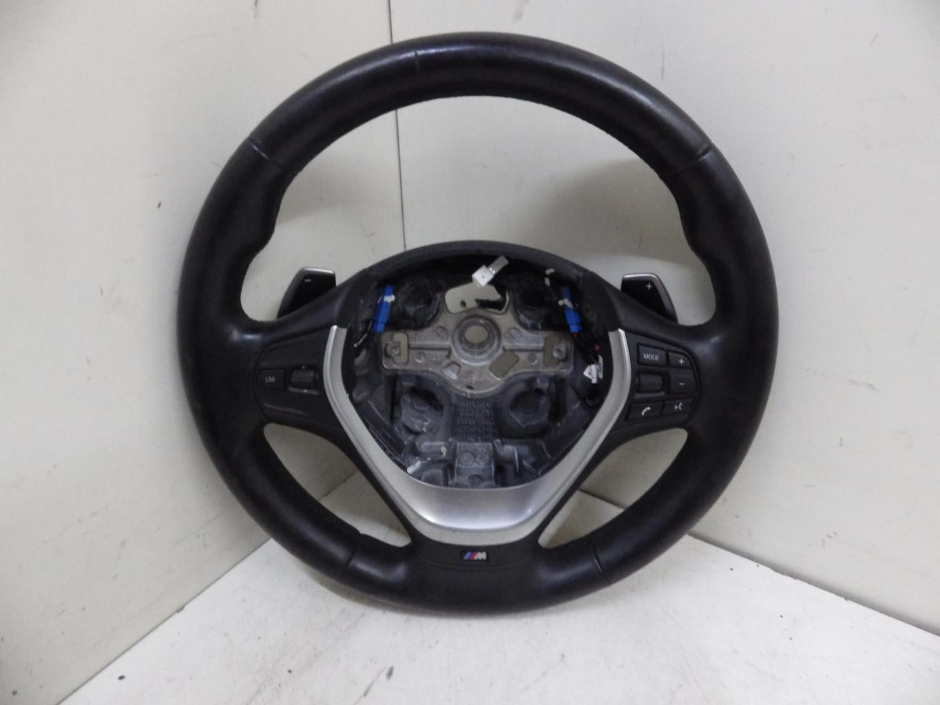 Volant BMW SERIE 1 F21 PHASE 1 Essence - 1