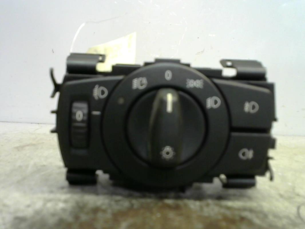 Commande de phare BMW SERIE 3 E90 PHASE 1 Diesel - 1