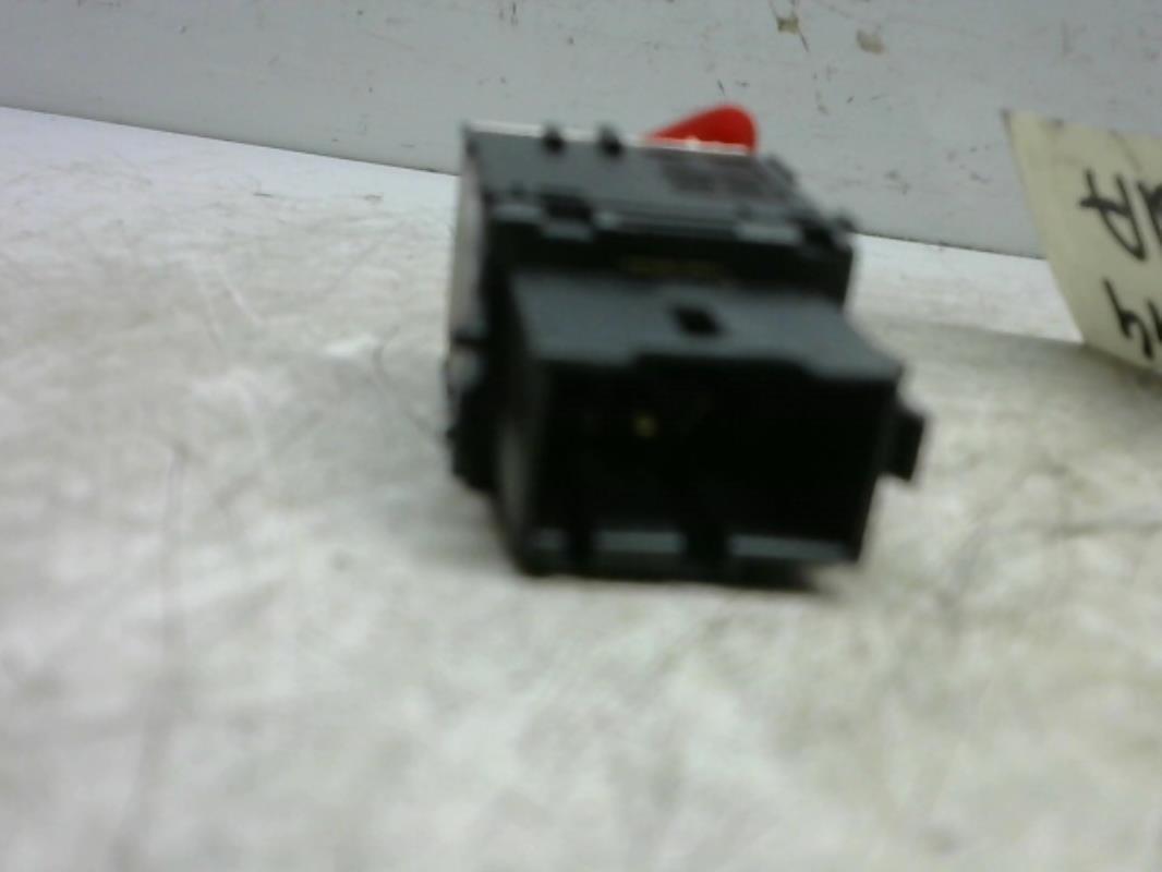 Bouton de warning SKODA FABIA 1 PHASE 1 Diesel - 1