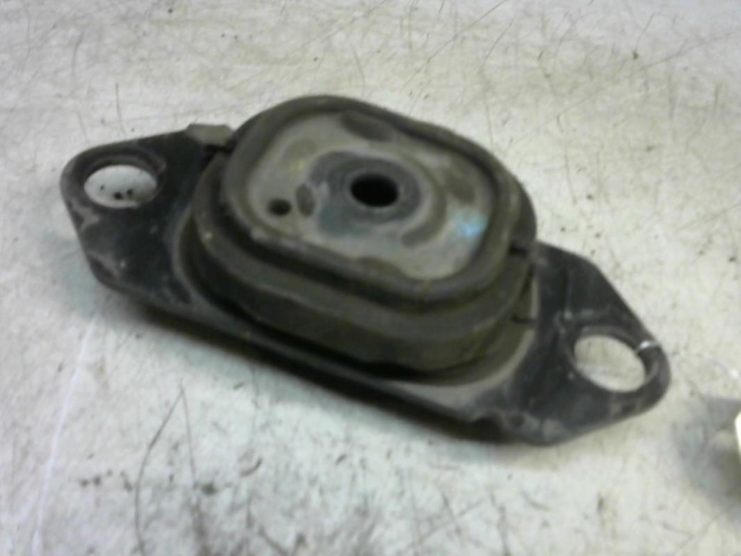 Support de boite RENAULT MEGANE 2 PHASE 2 Diesel - 1