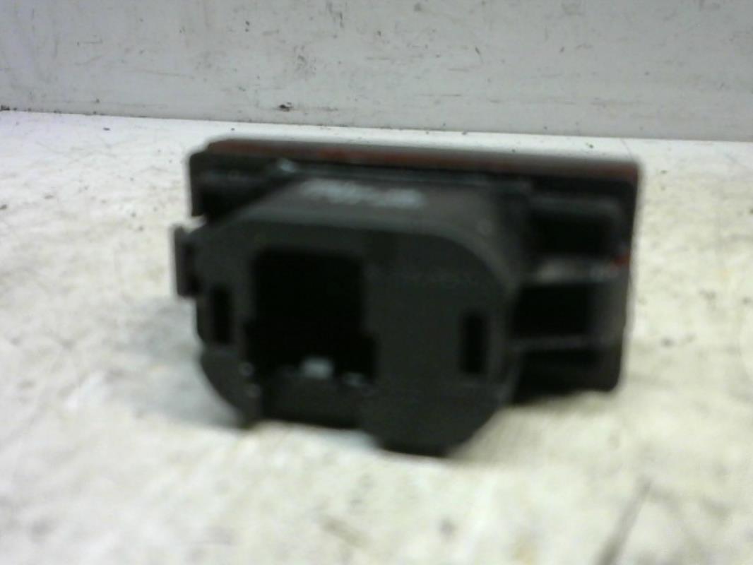 Bouton de warning FORD C-MAX 1 PHASE 1 Diesel - 1