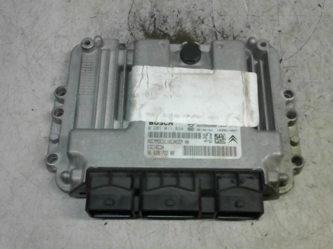 Calculateur CITROEN C4 1 PHASE 1 Diesel - 1