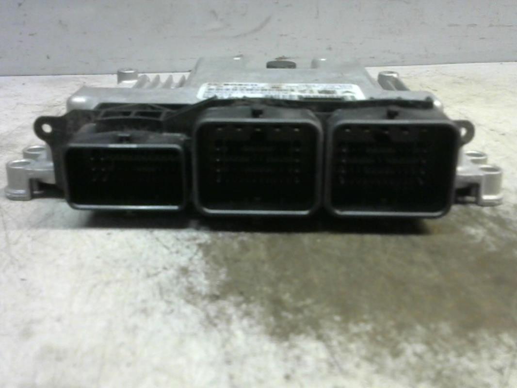 Calculateur CITROEN C4 2 PHASE 1 Diesel - 1