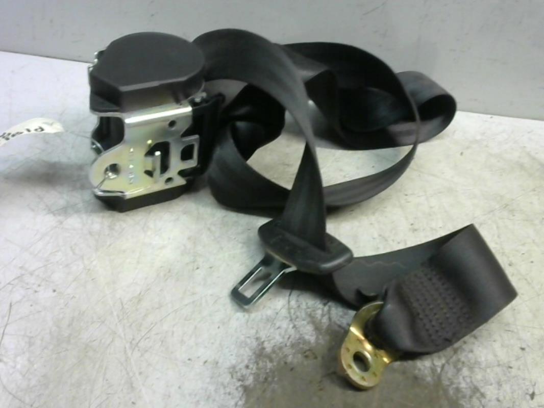 Ceinture arriere droit AUDI A6 3 AVANT PHASE 1 BREAK Diesel - 1