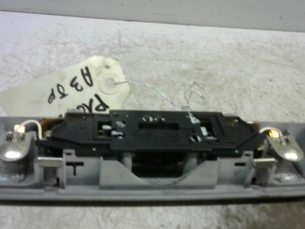 Eclairage de plafonnier AUDI A3 2 PHASE 1 Diesel - 1