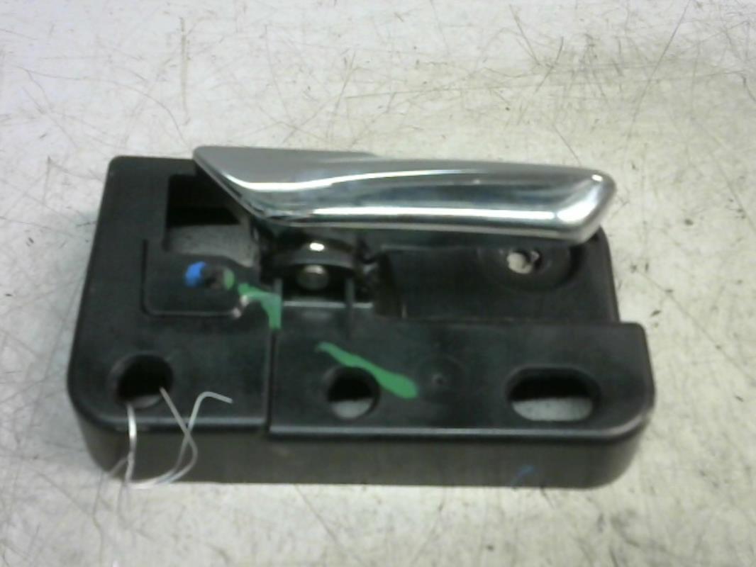 Poignee interieur avant gauche DODGE JOURNEY Diesel - 1