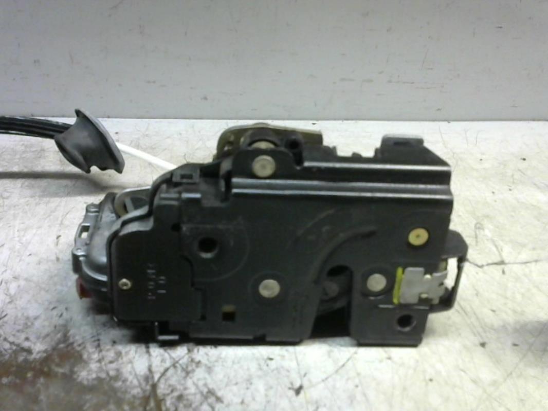 Serrure arriere droit AUDI A2 Diesel - 1